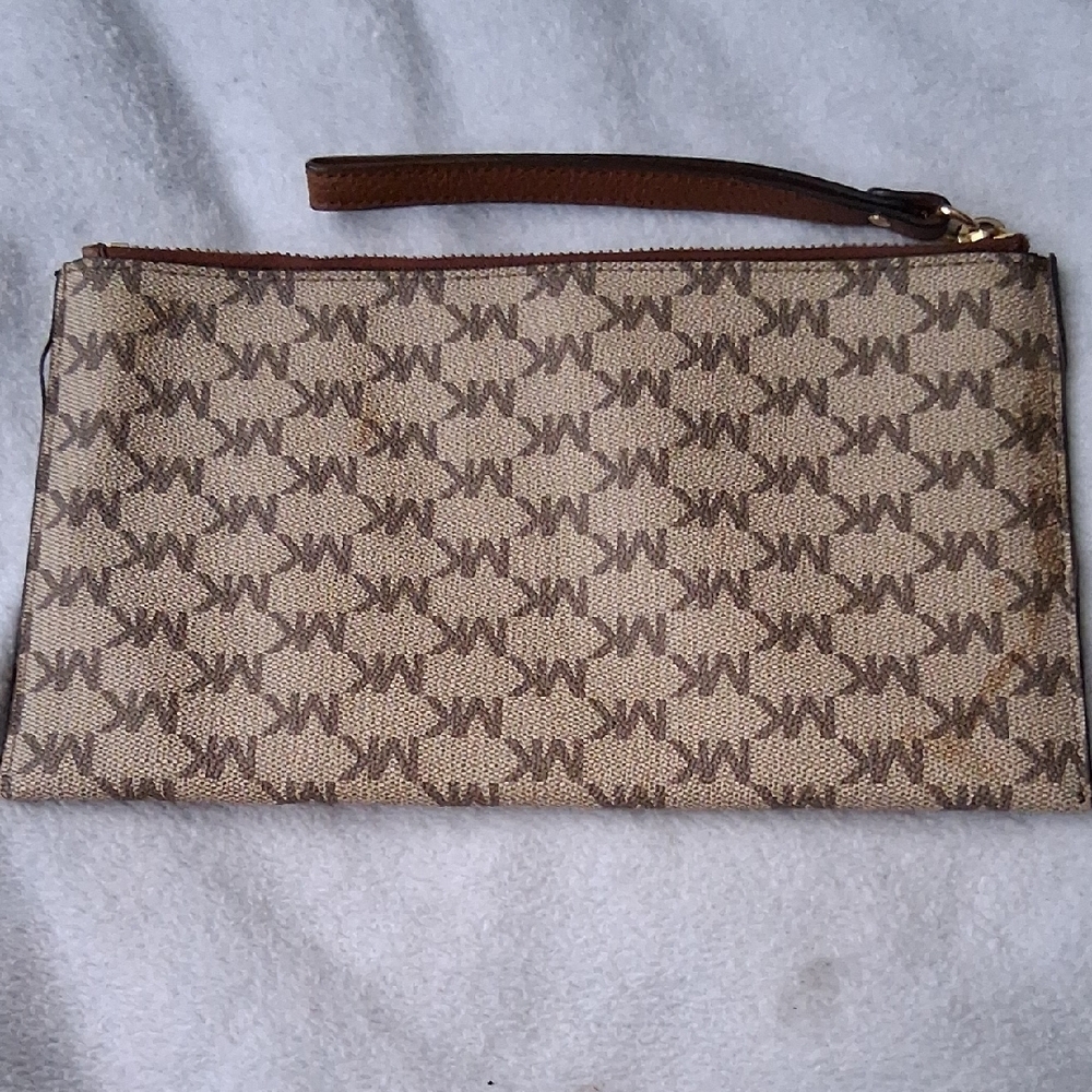 Michael Kors Large Tan and Brown Logo Wristlet EUC - Picture 3 of 6